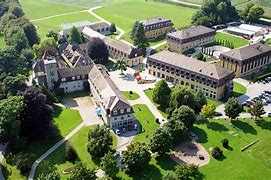 Institut Le Rosey - Boarding School